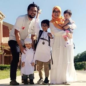 Meet your Posher, Hasan